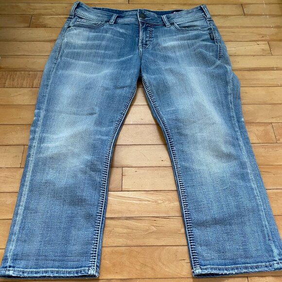 Women's Silver Jeans Suki Mid Capri - Picture 1 of 8